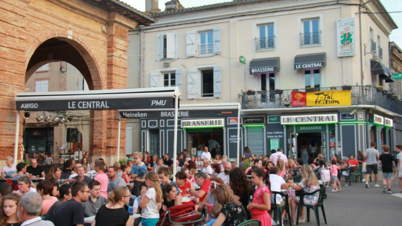 la musique au café central pmu