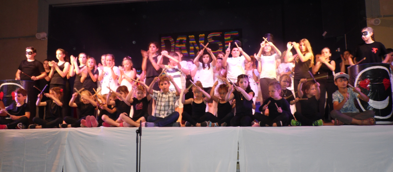 Spectacle de fin d'année du centre de loisirs 