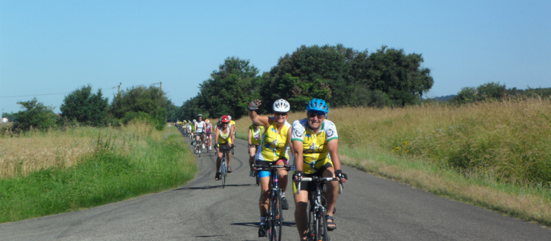 VIVONS VELO. ILS ONT ROULE POUR LA RECHERCHE MEDICALE