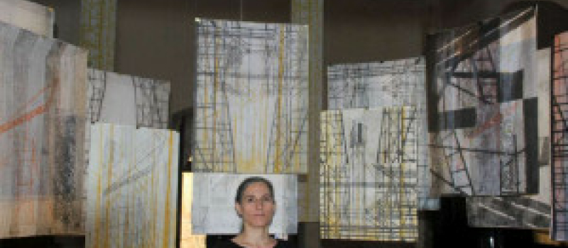 Les élèves découvrent l’exposition de Blandine Galtier