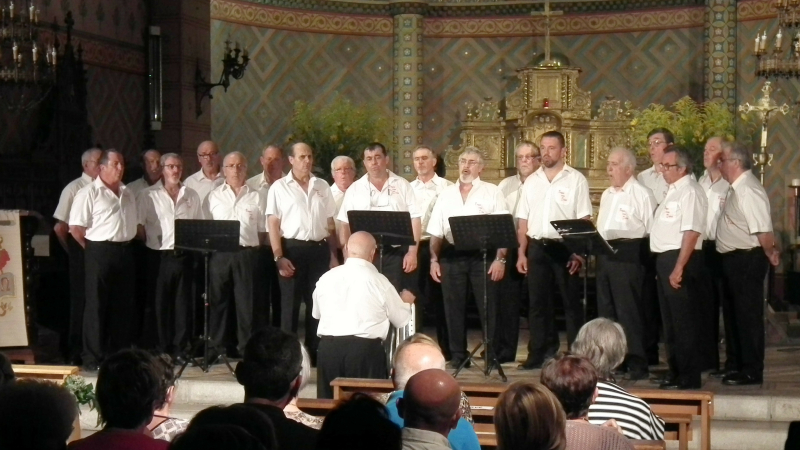 Chœur d'hommes en l'église Sainte Marie