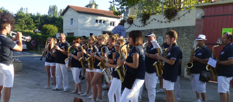 La course landaise du lundi a clôturé les fêtes locales