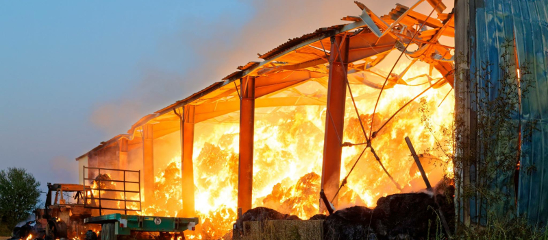 Incendie dans la future ferme aux 800 veaux