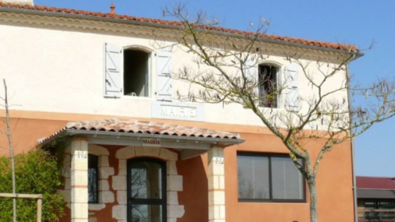En séance du Conseil Municipal, le Maire remobilise ses troupes