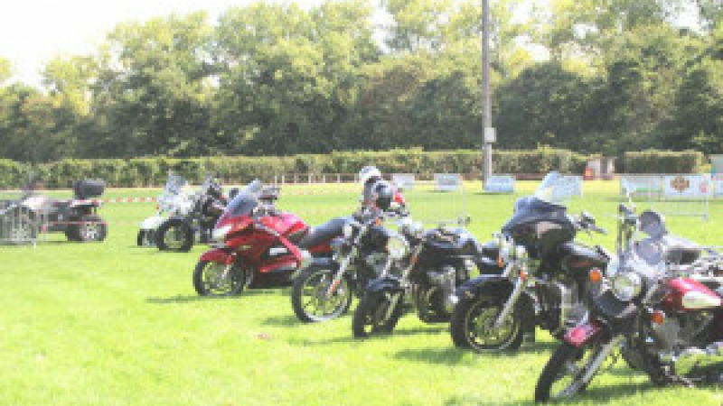  Rassemblement motos, autos et trikes