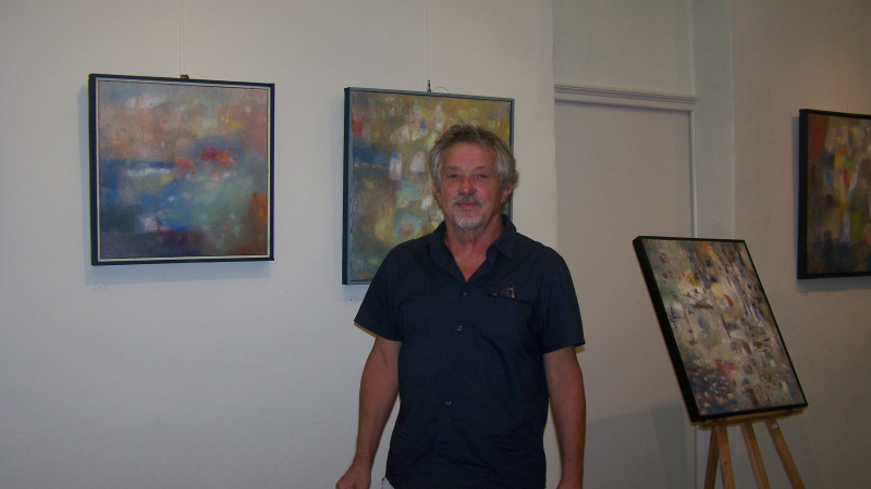 Vernissage à la galerie l'Arcade : Voyage dans la transparence et la poésie de l'artiste peintre Patrick Rabassa