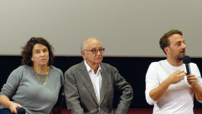 Festival " indépendanc(es) et Création : une ouverture particulièrement réussie avec "Les Invisibles" comédie sociale de Louis- Julien Petit