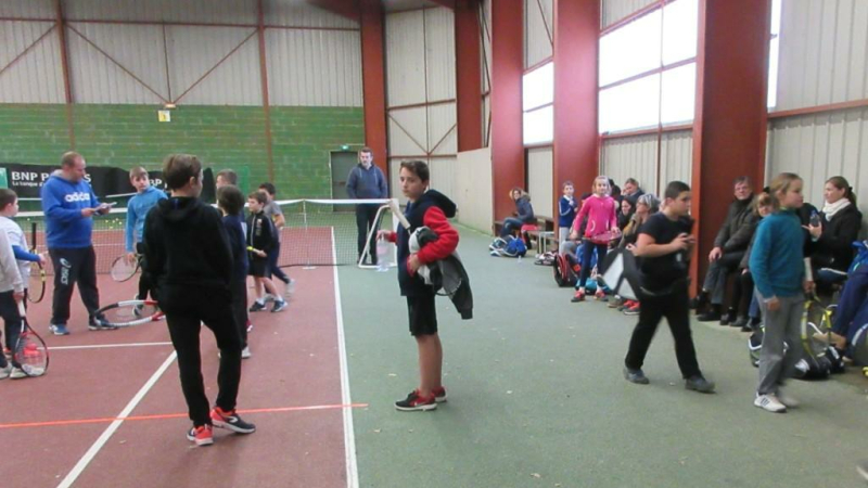Assemblée générale du Tennis-club valencien.
