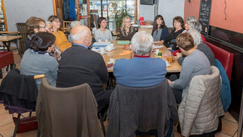 Au Café Mémoire  