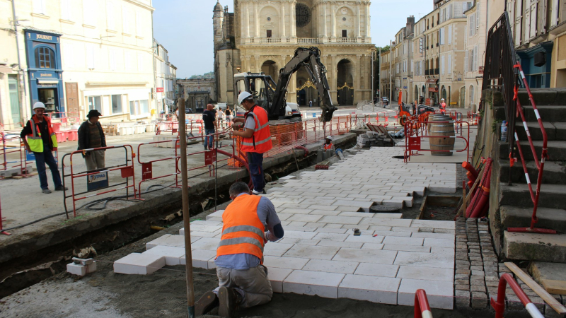 L'embellissement se poursuit