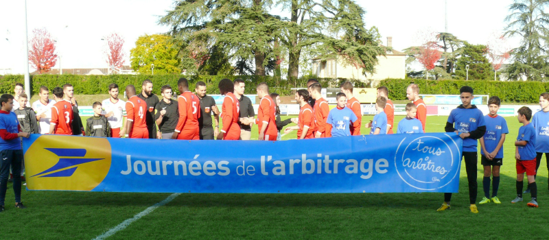 Football : Auch avait la tête ailleurs