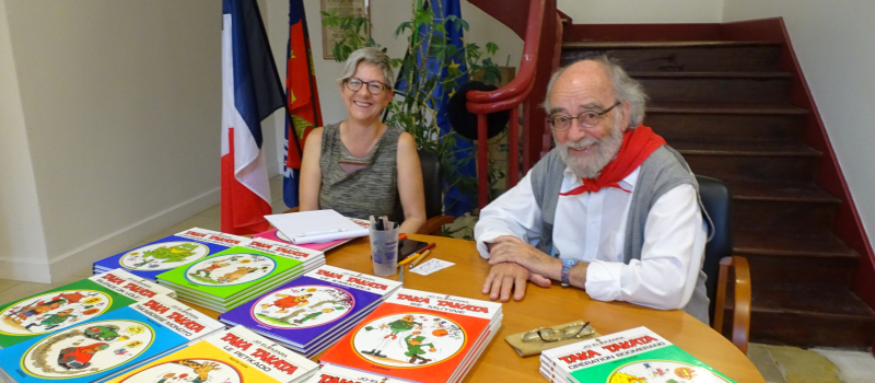 Jo El Azarra et des auteurs gersois au salon des auteurs de Ciadoux 