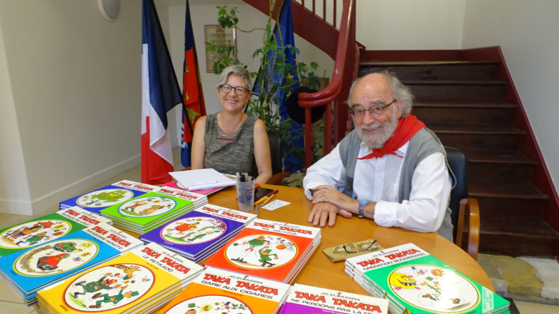 Jo El Azarra et des auteurs gersois au salon des auteurs de Ciadoux 