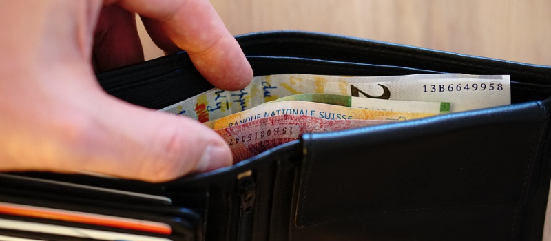 Se protéger contre les vols à la fausse qualité