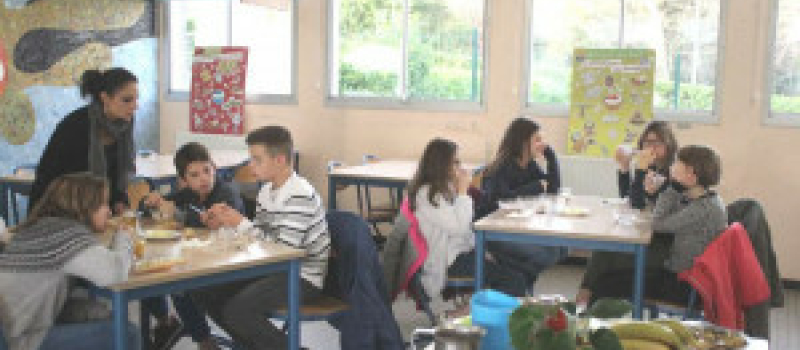 Les sixièmes élaborent leur petit-déjeuner