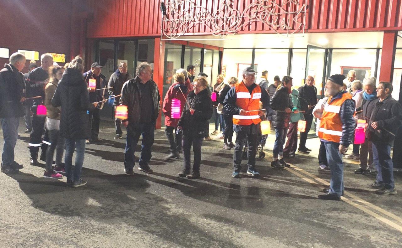 Au départ de la marche nocturne