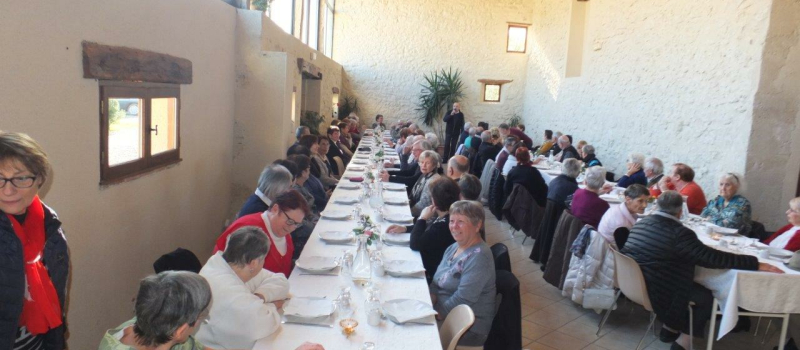 Le Club Amitié et Loisirs à la Ferme-auberge de Terre Blanche