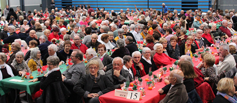 Un goûter spectacle pour les aînés