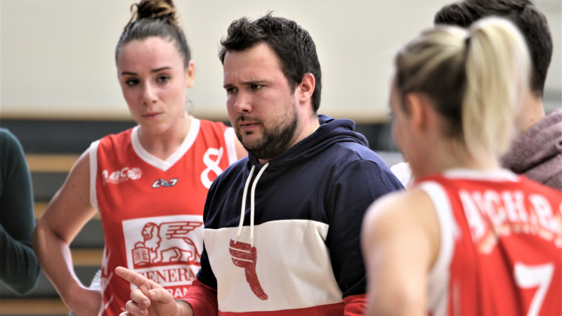 Adrien Coureau : "Je suis exigeant avec mes joueuses"