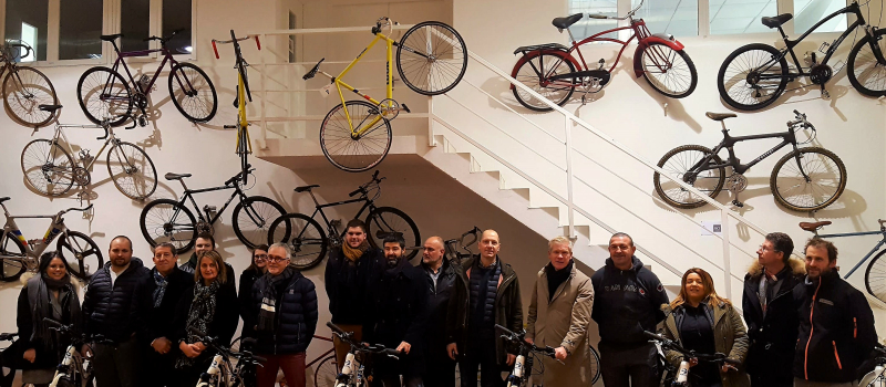 Au boulot, à vélo !