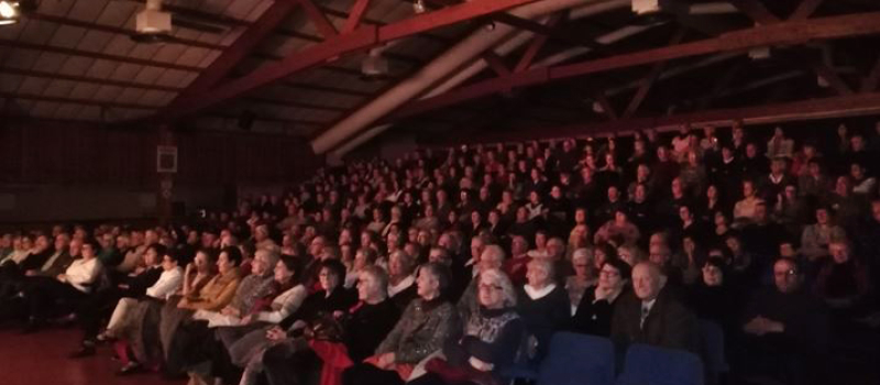  Les Tréteaux du Soleil enchantent la salle Beaudran