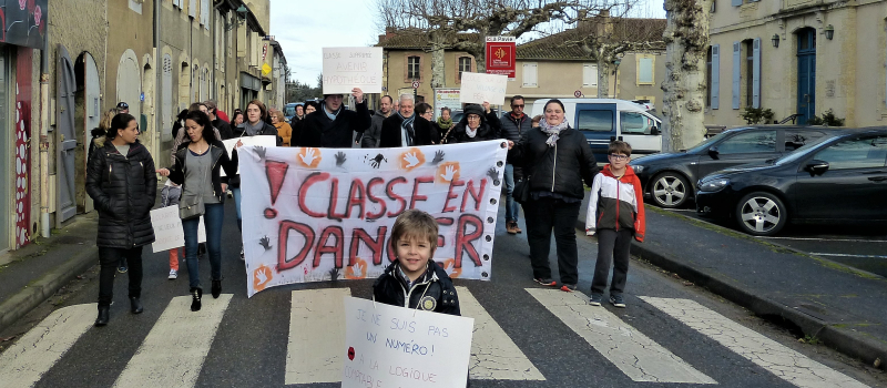 non à la fermeture de classe !