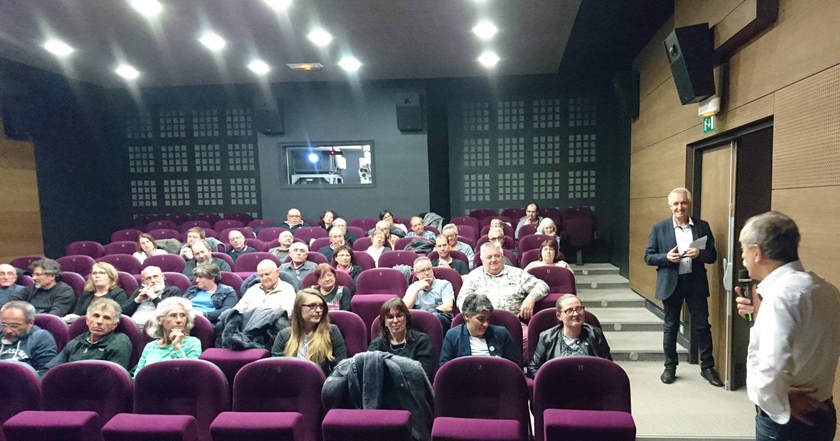 Une belle assemblée - Photo DR