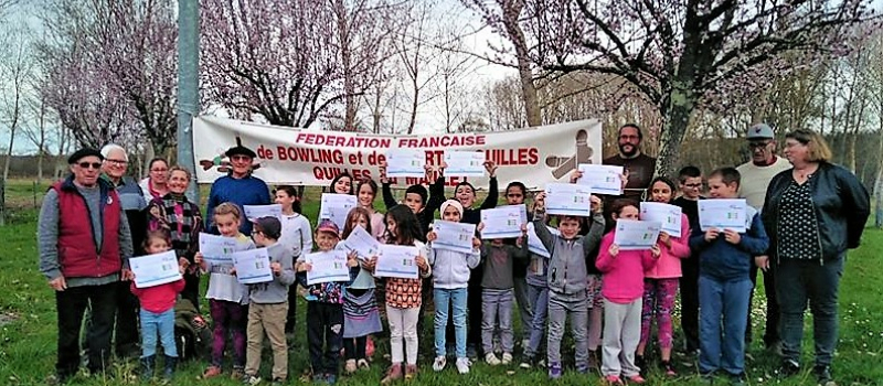 Les quilles au maillet séduisent les plus jeunes