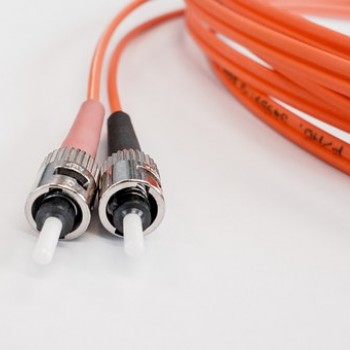 fiber-optic-cable-502894__340.jpg