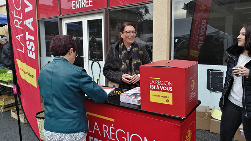 La région est à vous.