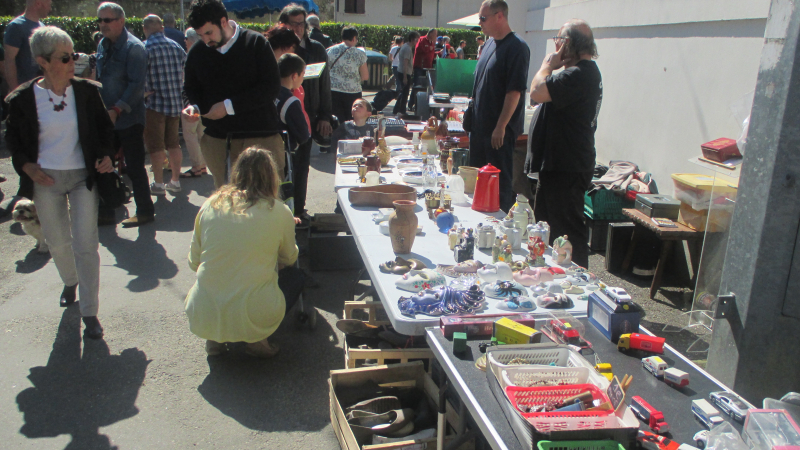 Grand vide grenier, dimanche 14 avril 