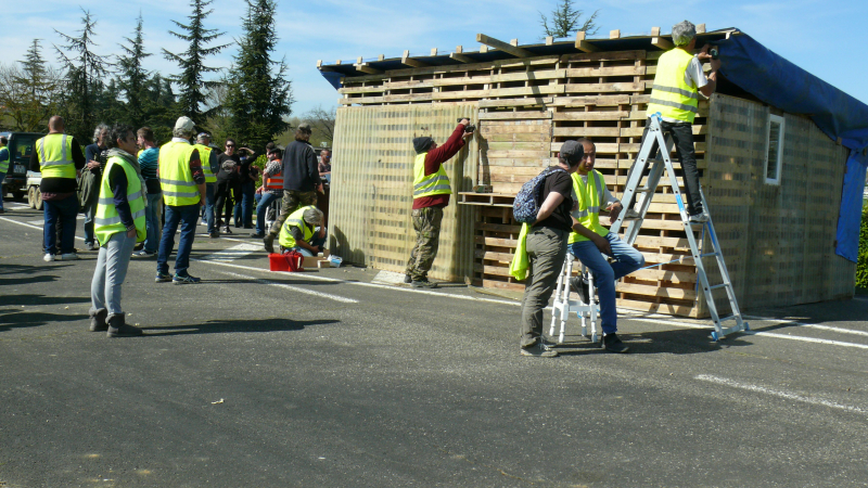 Les Gilets Jaunes proposent deux journées citoyennes