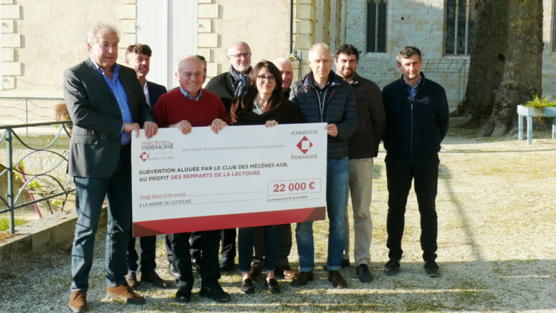 Restauration des remparts : 22 000 euros de don remis par le club des mécènes "Armagnac, Gers, Baïse"