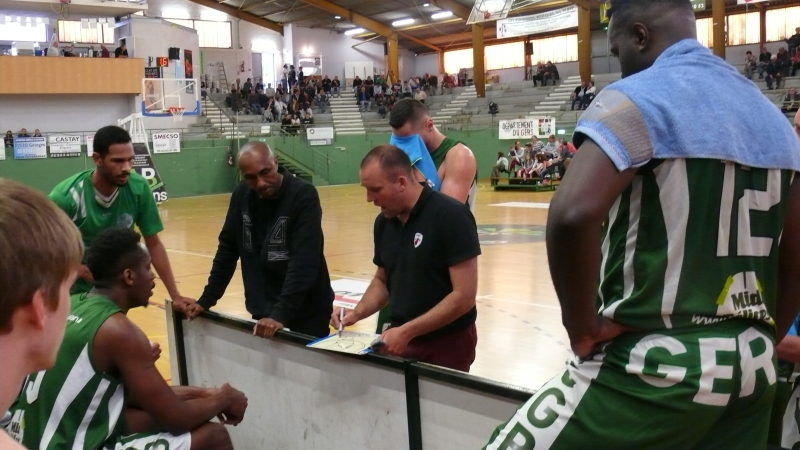 Basket-Ball NM2 : Valence-Condom n'y arrive pas