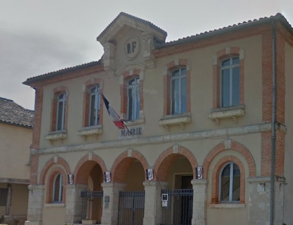 Mairie Castelnau d'Auzan - Copie Street View - Mai 2016