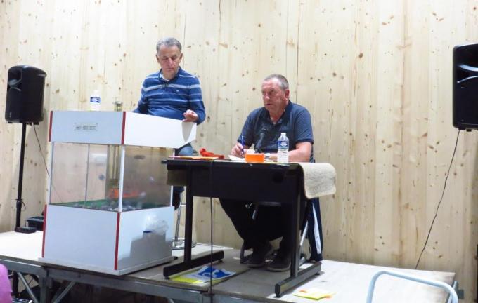 Jean-Marc et Michel en pleine action.