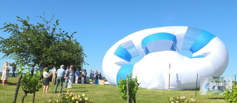 Ça y est ... c'est gonflé. Une exposition qui ne manque pas d'air !