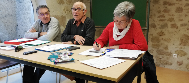 Le président de la société de courses hippiques, Jean-Jacques Dumas, passe le relais
