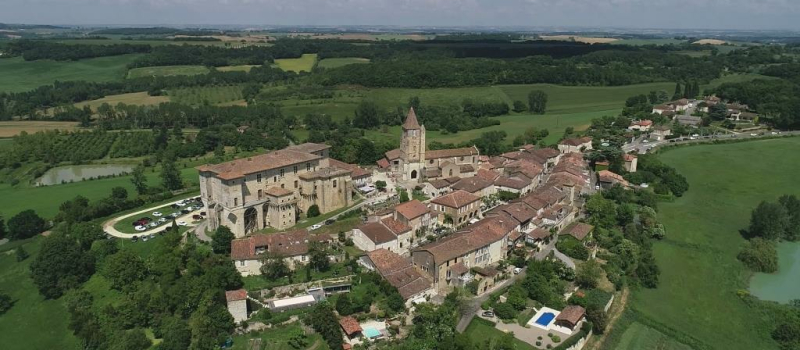 Eclats de voix délocalisé dans un cadre superbe : le château de Lavardens