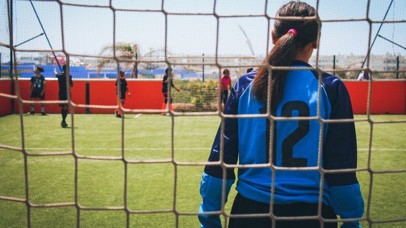Les filles entrent en jeu