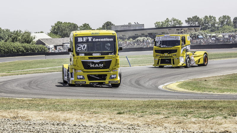 Les camions de course de retour à Nogaro  