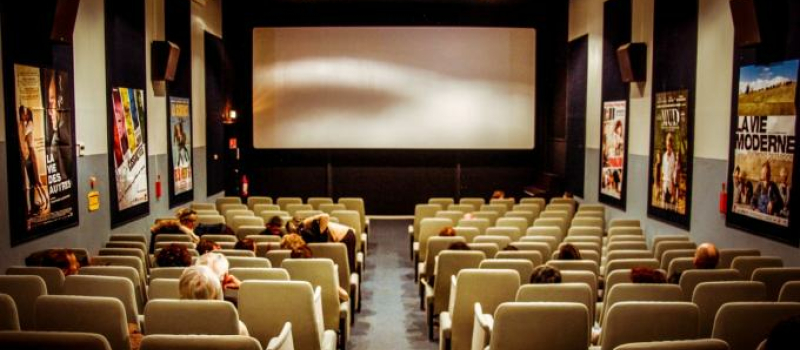 Le cinéma l'Europe, la musique, la danse, le rire, l'amitié... et le bilan de l'année à l'AG