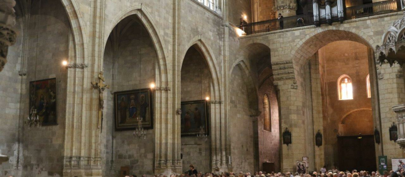 Le retour des Vespérales à la cathédrale Saint Pierre