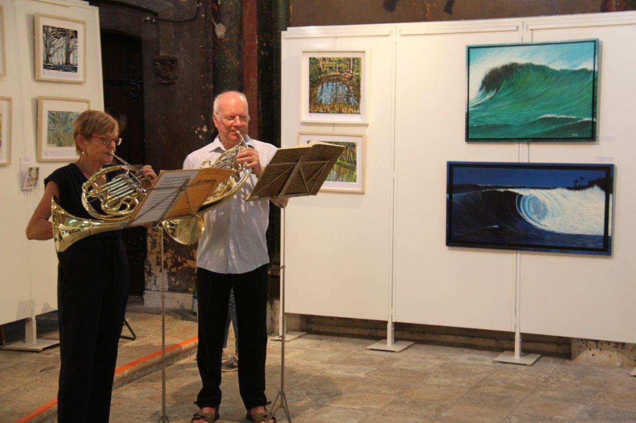 Maggie Blackburn et Bob Crawshaw, un intermède musical offert par les amis anglais.