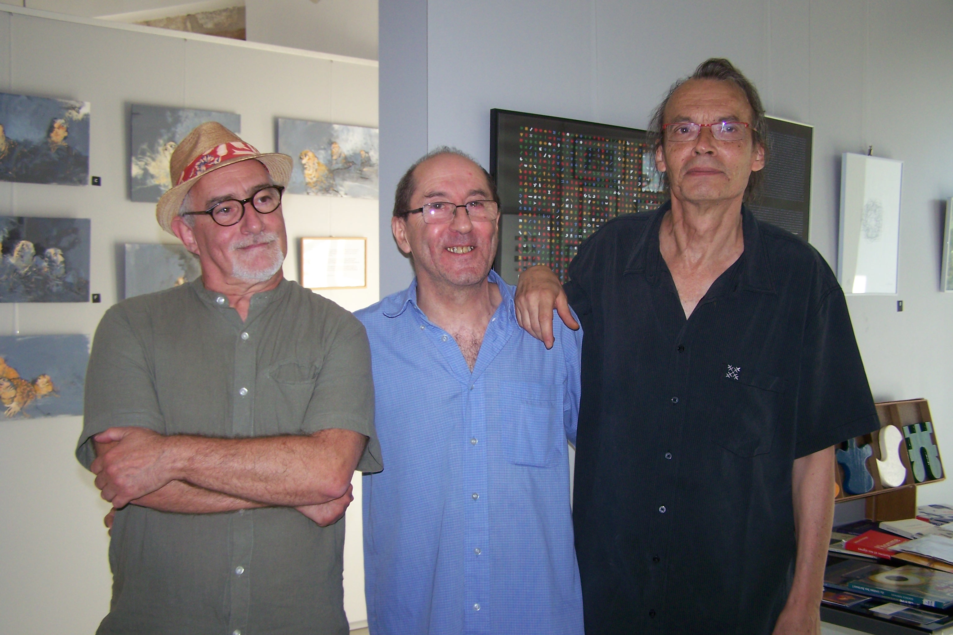 Patrick entouré de ses deux amis, à droite Gérard Puiset et Jean-Bapstiste Tournay, Robert Monatudoin étant absent
