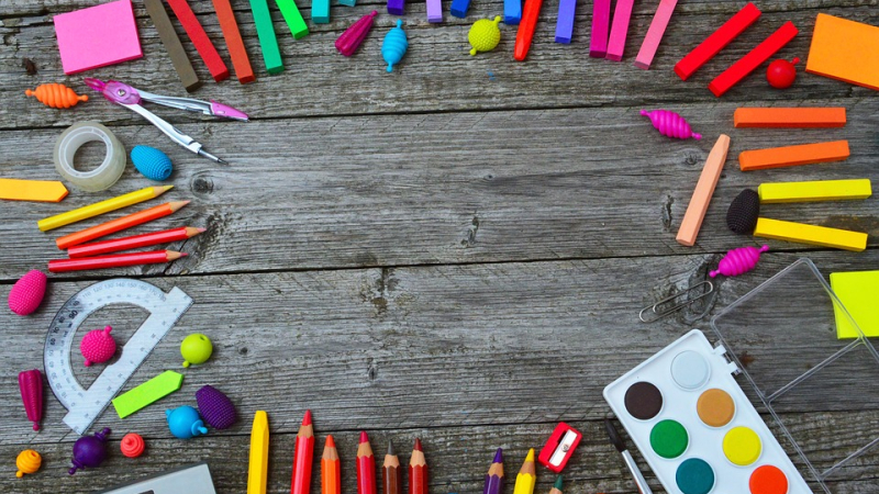 Collecte de fournitures scolaires
