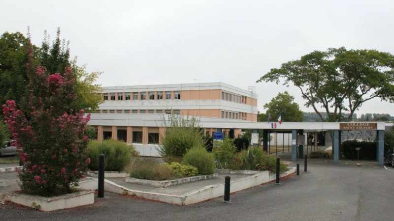 Les enseignants du collège Saint Exupéry communiquent