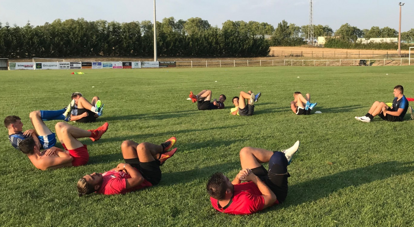 Les joueurs à l'entraînement ! Extrait Facebook Sporting Club Saint-Clar