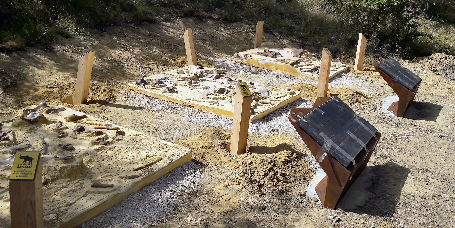 Reconstitution d'un chantier de fouilles  
