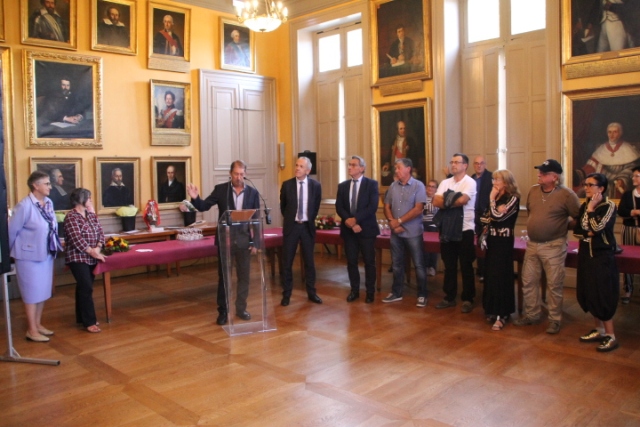 L'ensemble du jury, composé d'élus, de techniciens du service Environnement et d'horticulteurs locaux